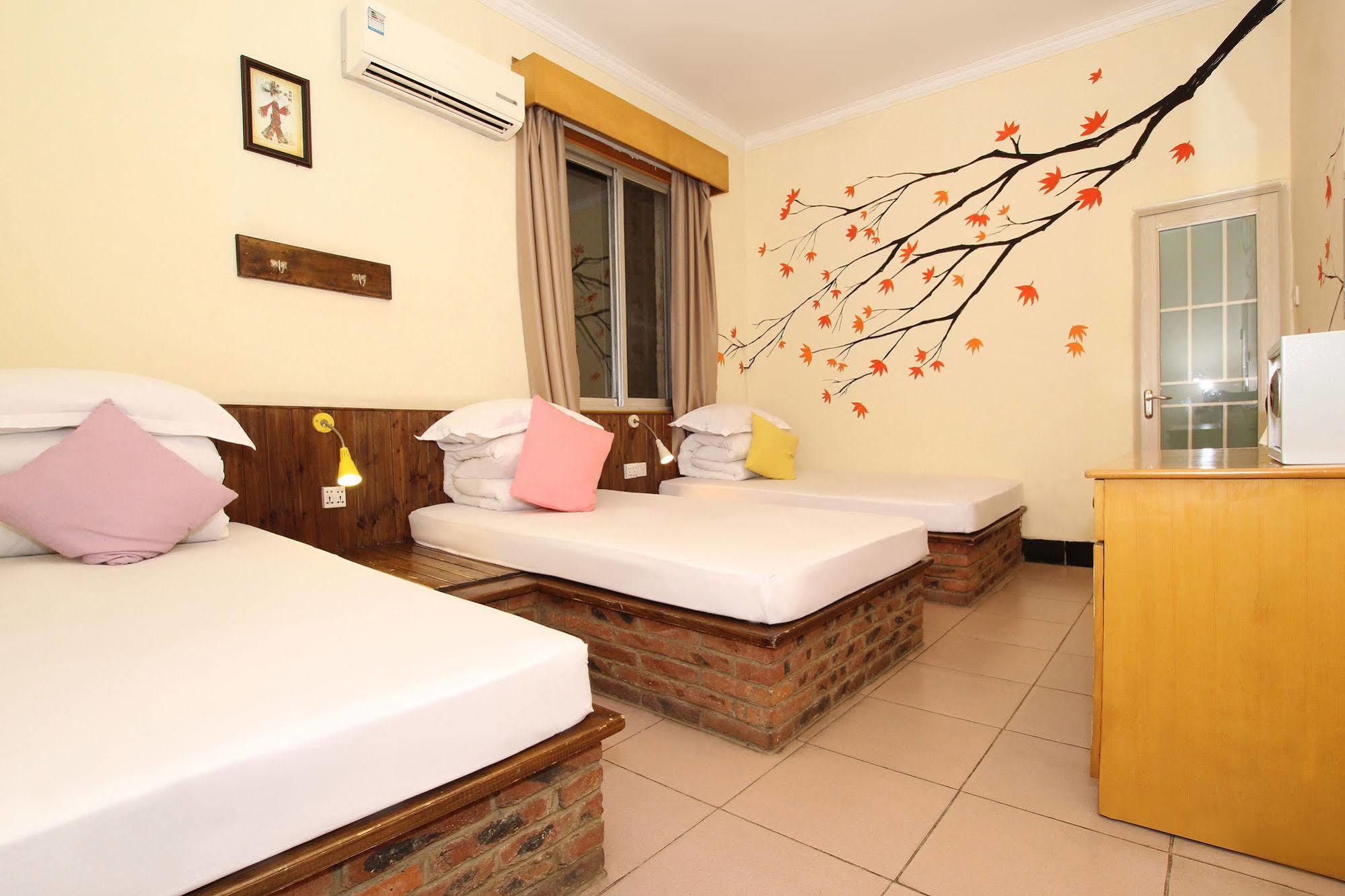 Guilin Wada Hostel Exterior photo